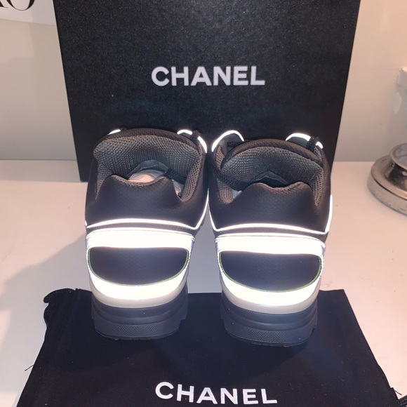 100% AUTHENTIC CHANEL Sneakers/Trainers Shoes. - Picture 8 of 15